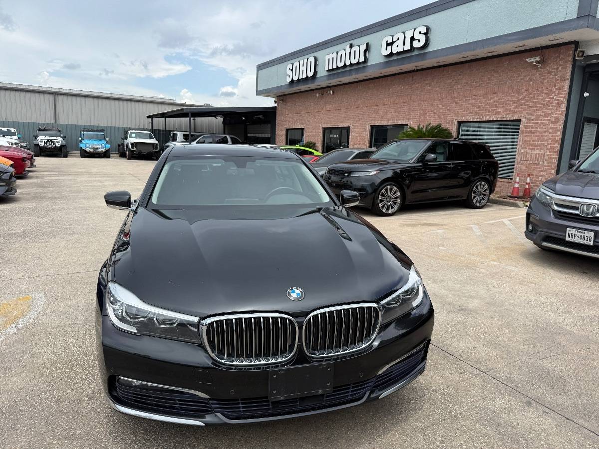 2017 BMW 7 Series 740i