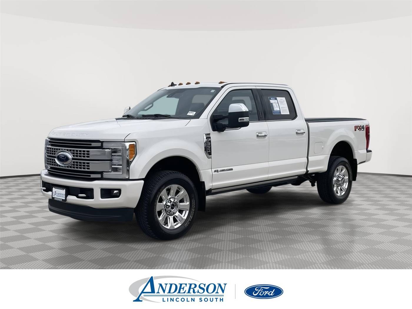 2019 Ford Super Duty F-350 Platinum — Pickup Truck — 38,595 mi — Lincoln, NE