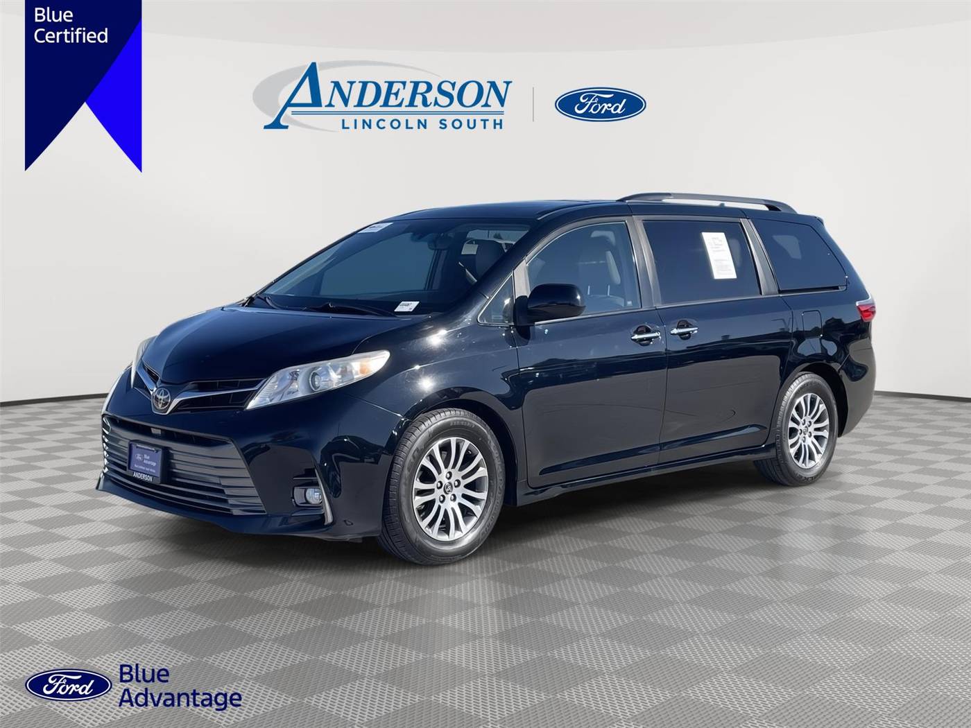 2020 Toyota Sienna XLE Auto Access Seat — Minivan — 94,851 mi — Lincoln, NE