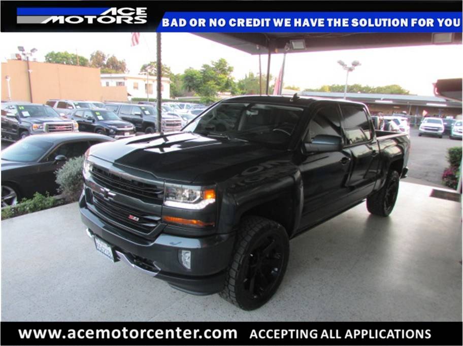 2018 Chevrolet Silverado 1500 LT — Pickup Truck — 82,885 mi — Anaheim, CA