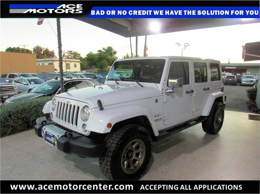 2017 Jeep Wrangler Sahara — SUV — 109,632 mi — Anaheim, CA