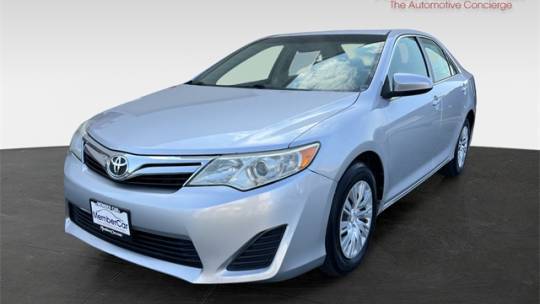 2014 Toyota Camry LE — Sedan — 102,587 mi — gaithersburg, MD