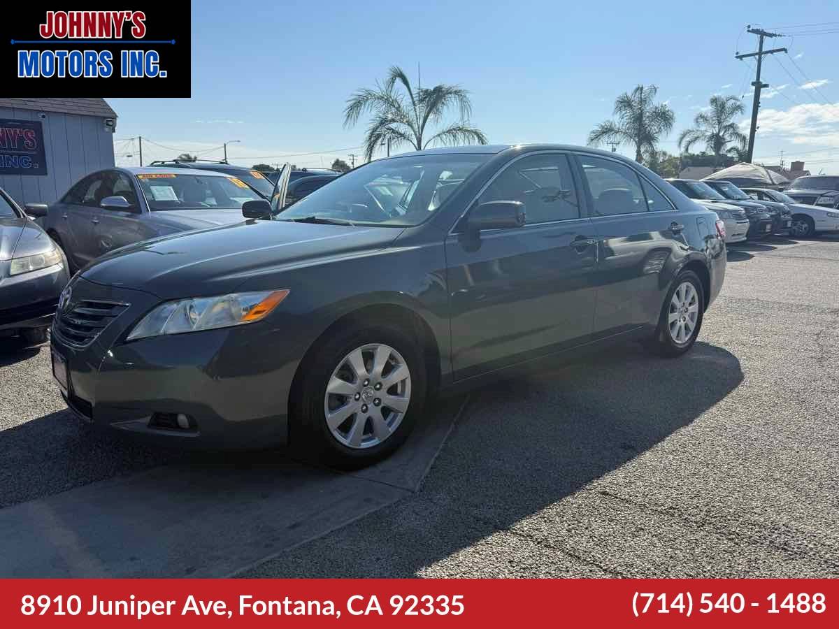 2007 Toyota Camry LE V6 — Sedan — 99,866 mi — Fontana, CA