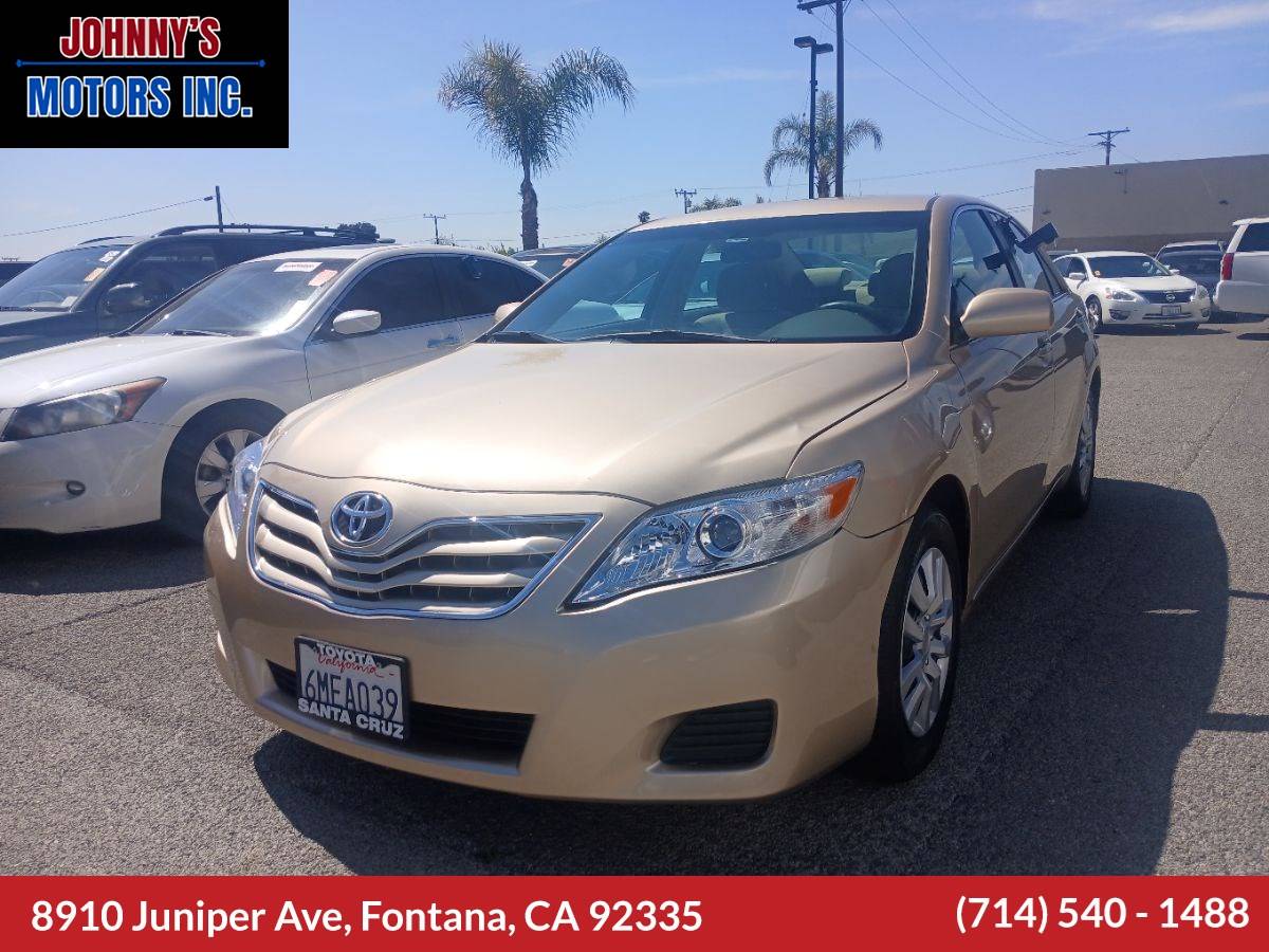 2011 Toyota Camry LE — Sedan — 101,588 mi — Fontana, CA
