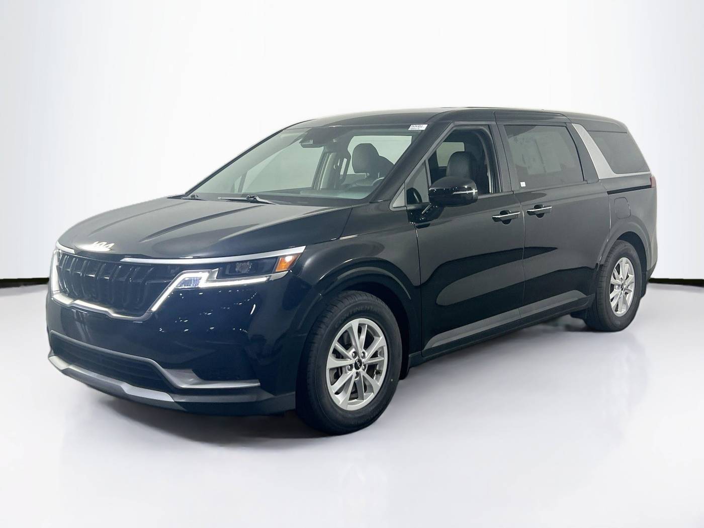 2024 Kia Carnival LXS — Minivan — 23,708 mi — Egg Harbor Twp, NJ