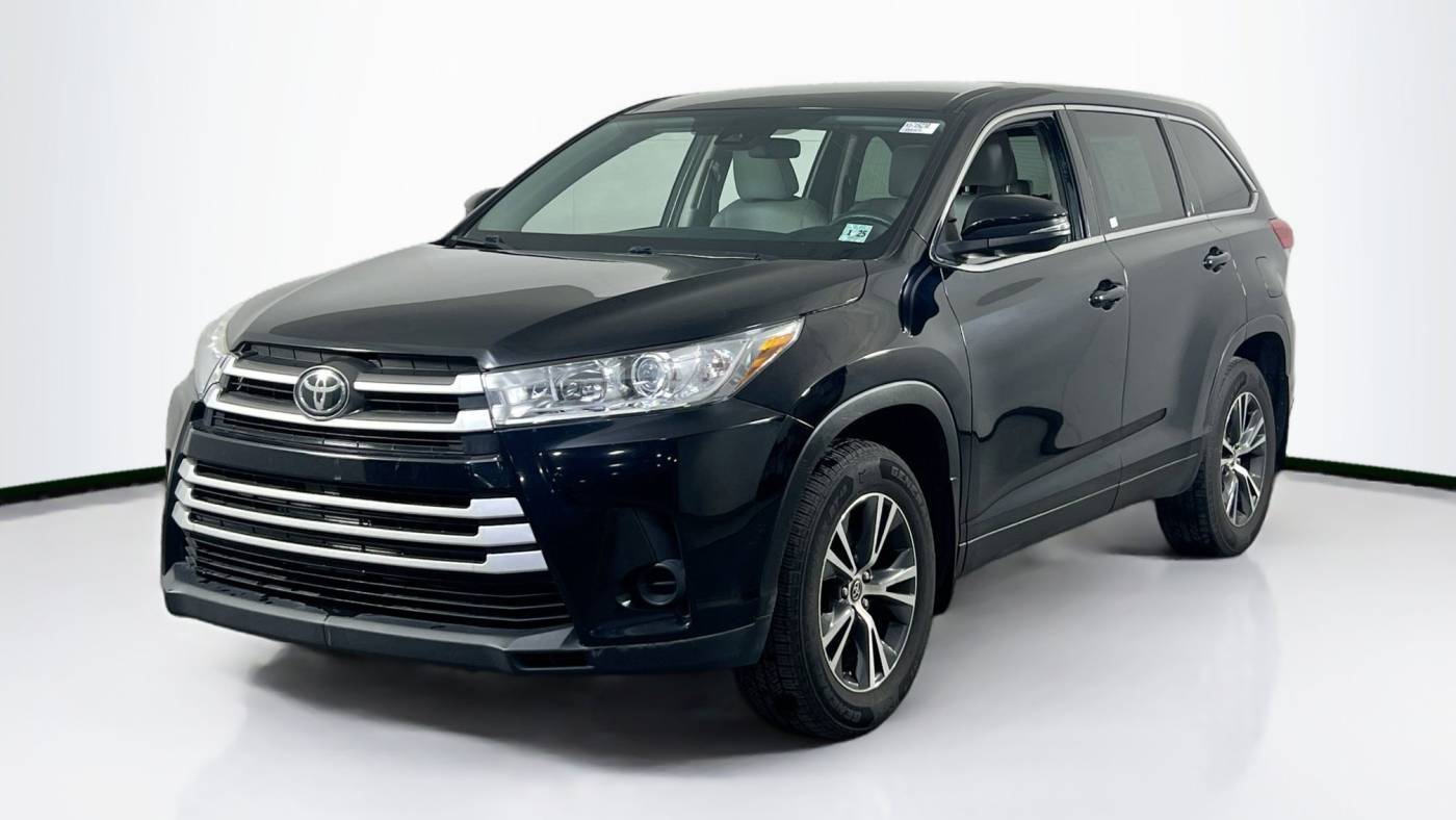 2019 Toyota Highlander LE V6 — SUV — 64,500 mi — Egg Harbor Twp, NJ