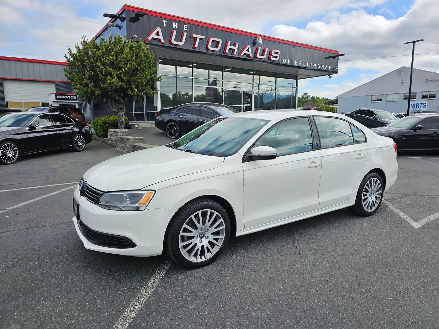 2014 Volkswagen Jetta 1.8T SE — Sedan — 94,196 mi — Bellingham, WA