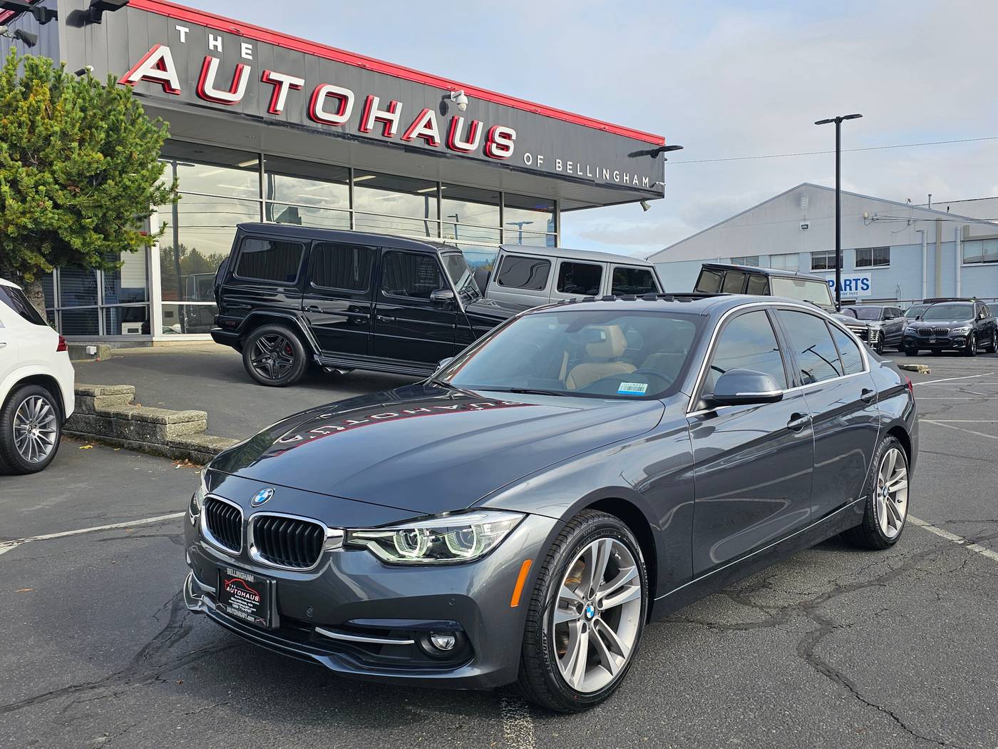 2017 BMW 3 Series 330i — Sedan — 27,053 mi — Bellingham, WA