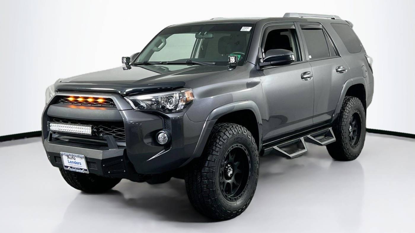 2018 Toyota 4Runner SR5 — SUV — 75,873 mi — Voorhees, NJ