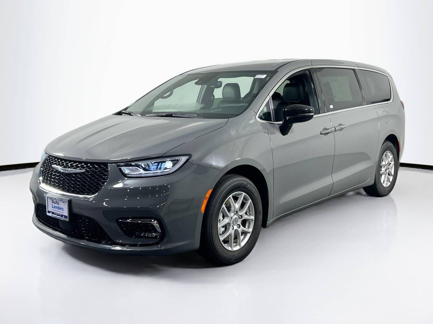 2025 Chrysler Pacifica Select — Minivan — 2,822 mi — Voorhees, NJ