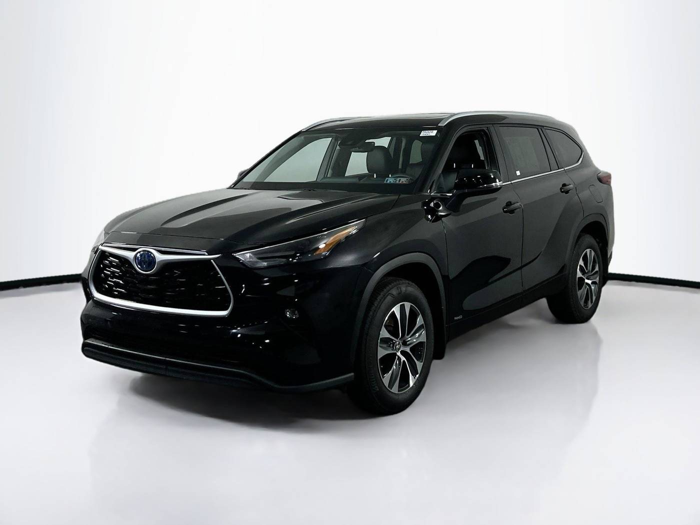 2024 Toyota Highlander Hybrid XLE — SUV — 13,656 mi — Voorhees, NJ