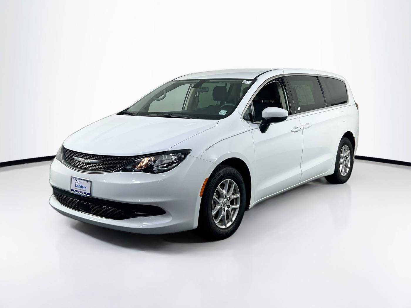 2022 Chrysler Voyager LX — Minivan — 31,663 mi — Voorhees, NJ