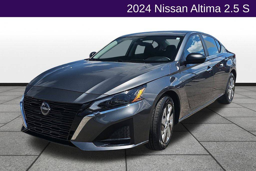 2024 Nissan Altima S — Sedan — 21,850 mi — Manhattan, KS