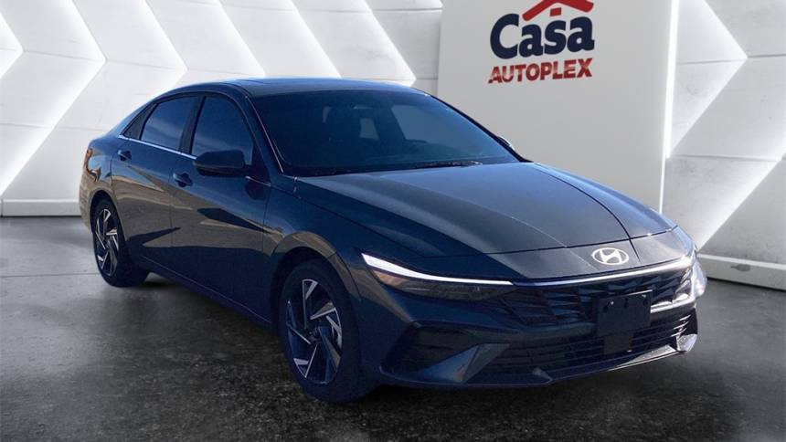 2024 Hyundai Elantra Hybrid Limited — Sedan — 7,625 mi — Las Cruces, NM