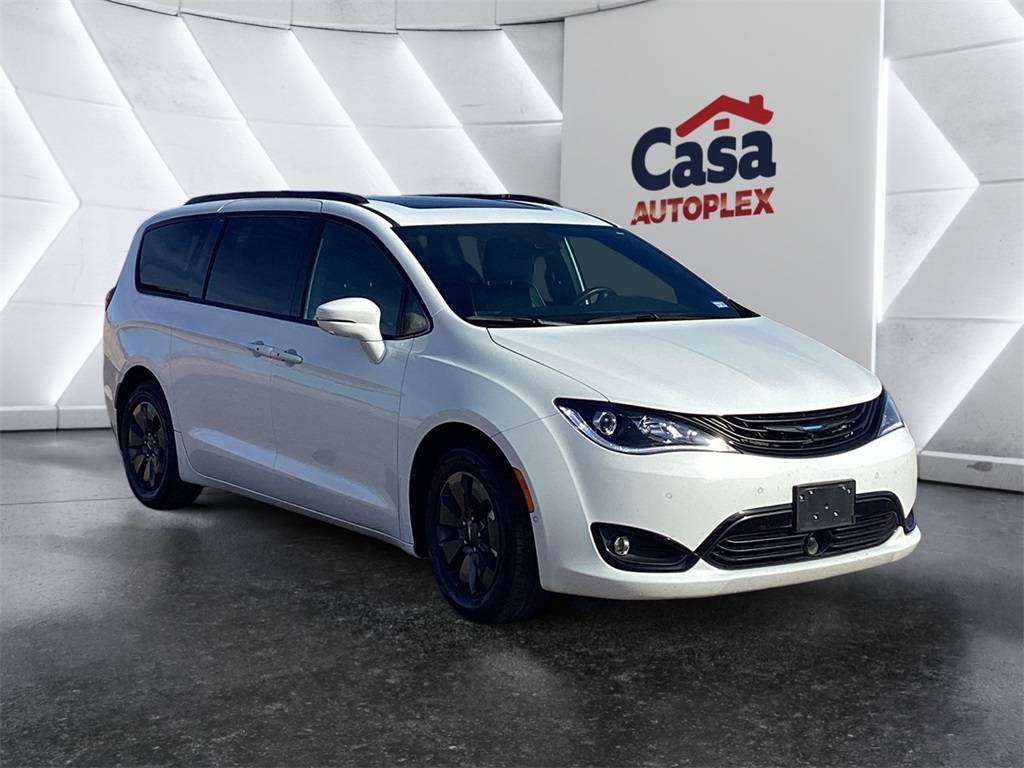 2019 Chrysler Pacifica Hybrid Limited — Minivan — 24,467 mi — Las Cruces, NM