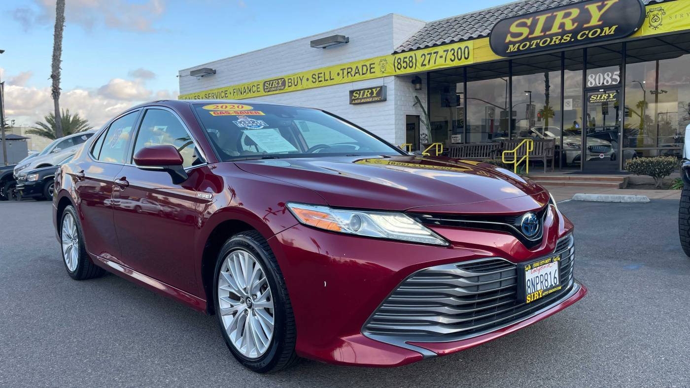 2020 Toyota Camry Hybrid XLE — Sedan — 101,000 mi — San Diego, CA