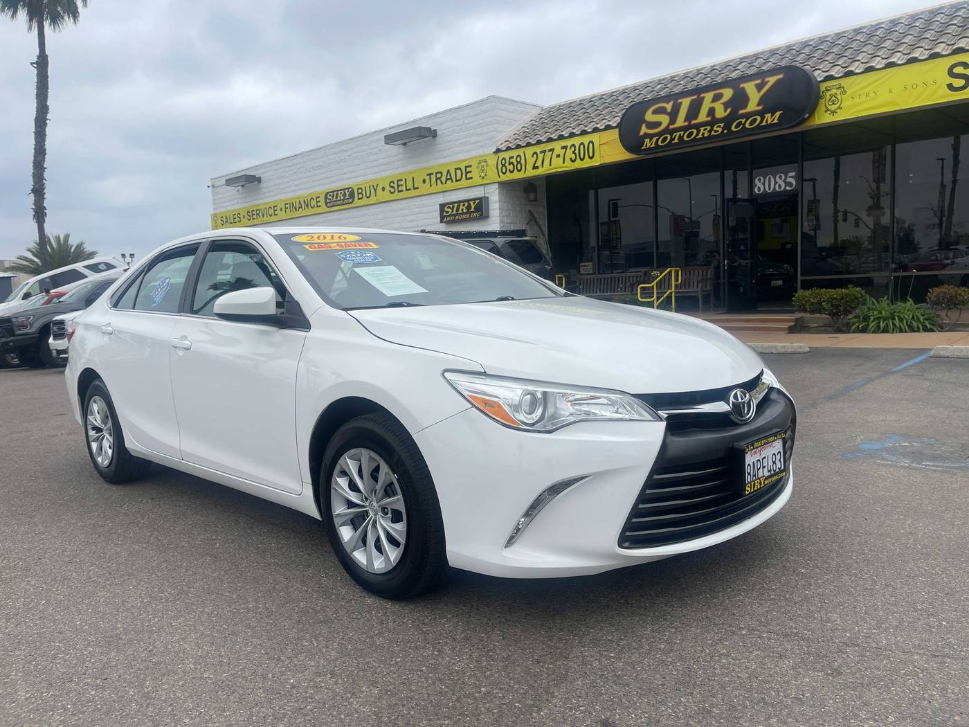 2016 Toyota Camry LE — Sedan — 118,478 mi — San Diego, CA