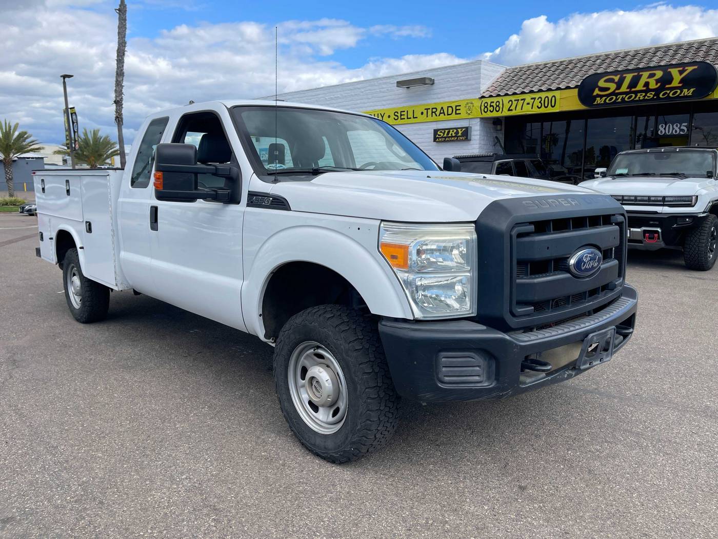 2016 Ford Super Duty F-350 XL — Pickup Truck — 122,772 mi — San Diego, CA