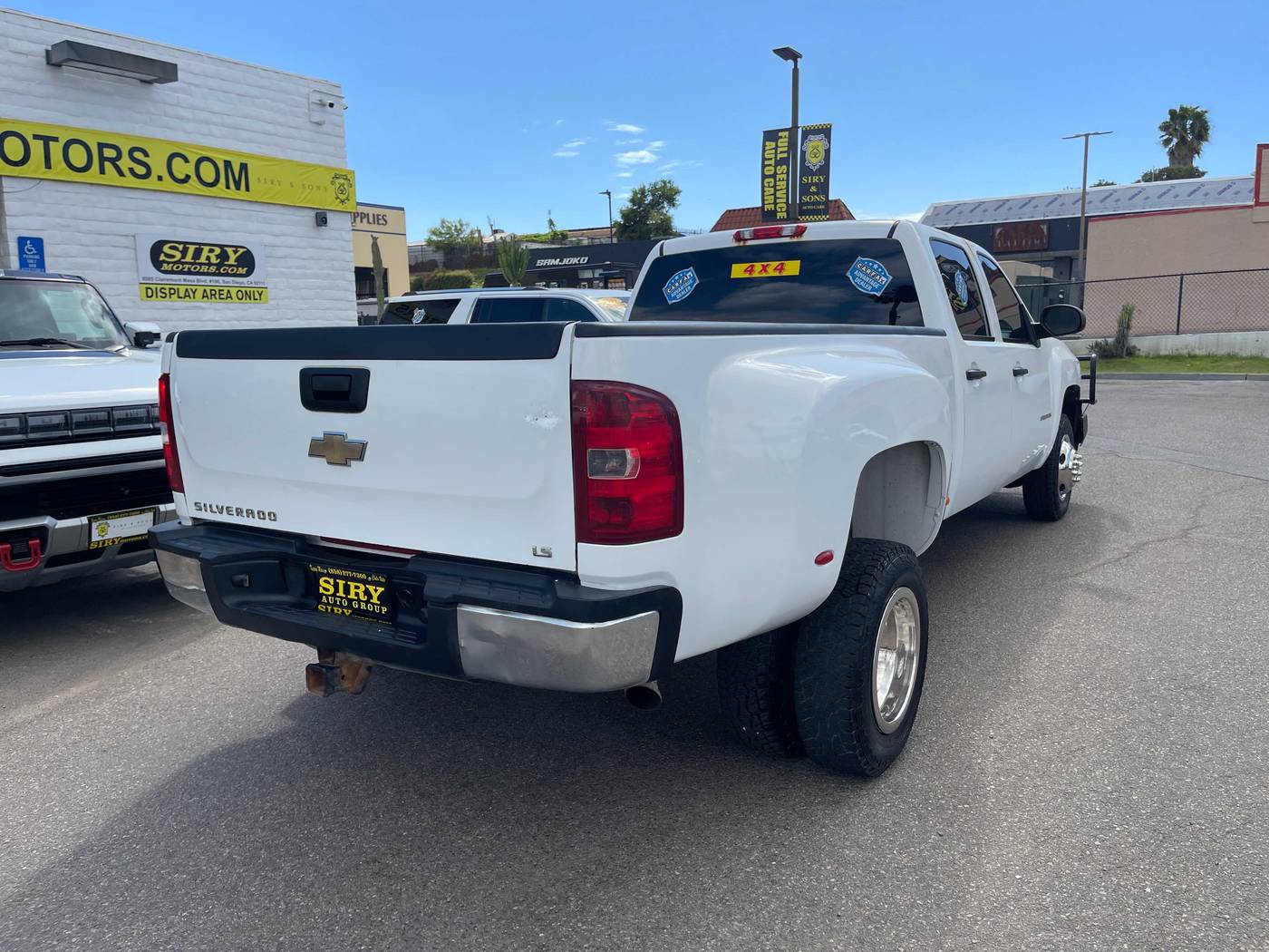 Thumbnail 3