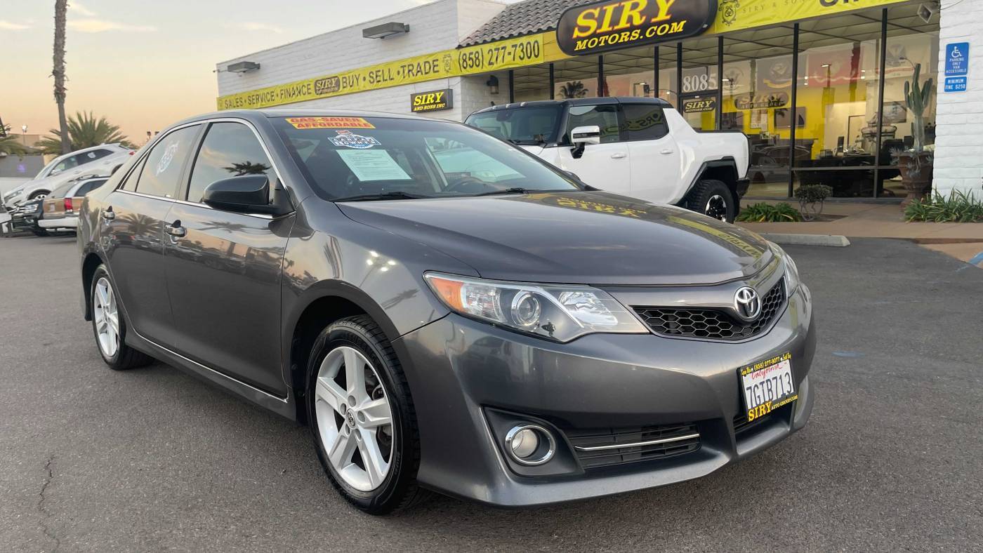 2014 Toyota Camry SE — Sedan — 139,198 mi — San Diego, CA