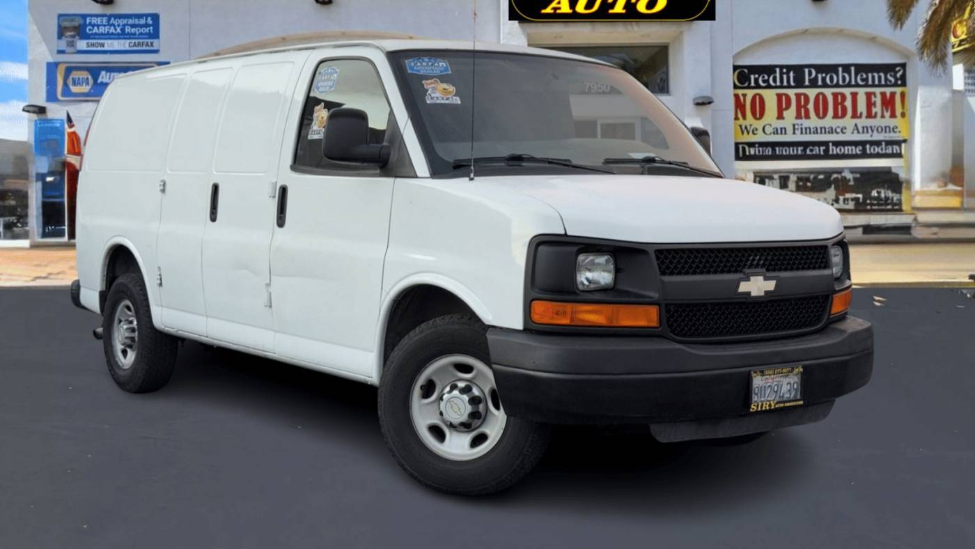 2010 Chevrolet Express Cargo Van Base — Cargo Van — 107,670 mi — San Diego, CA