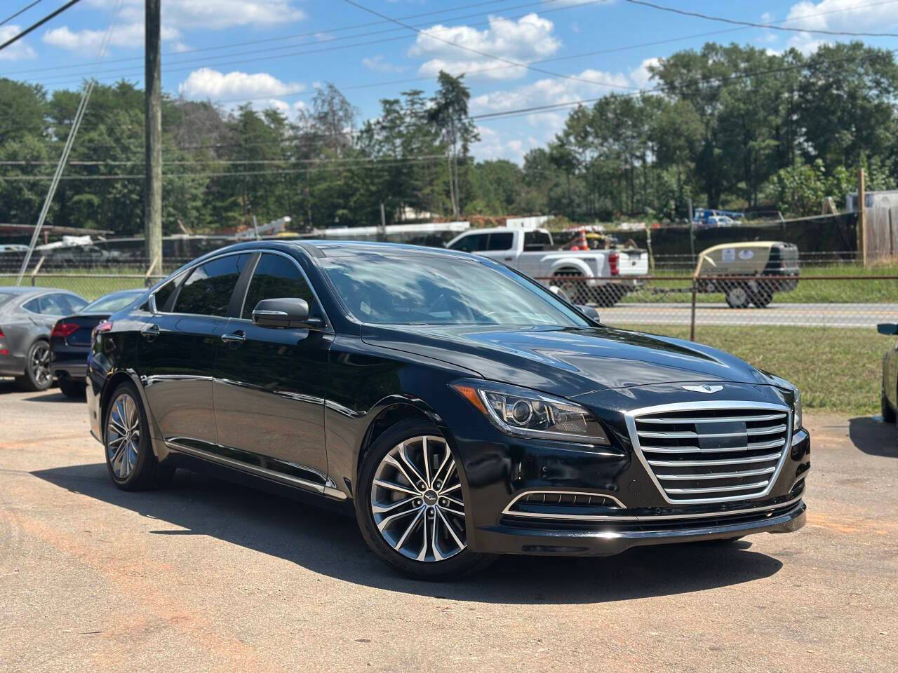 2015 Hyundai Genesis 3.8 — Sedan — 117,956 mi — Gainsville, GA