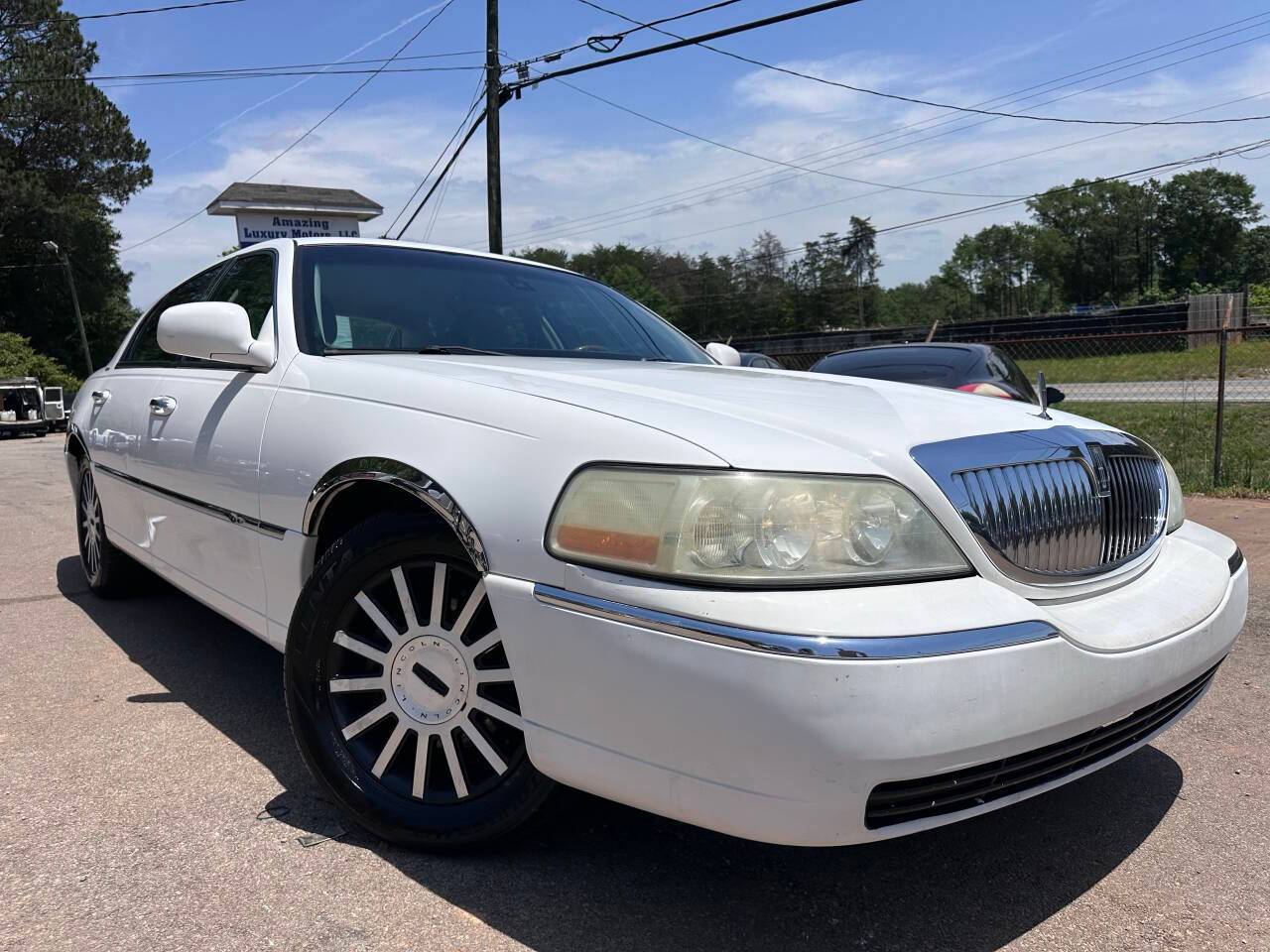 2003 Lincoln Town Car Signature — Sedan — 144,621 mi — Gainsville, GA
