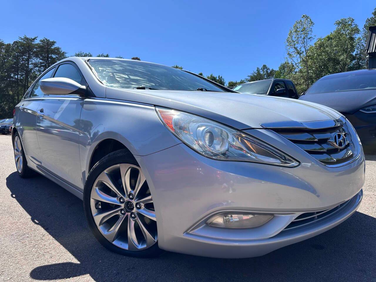 2011 Hyundai Sonata SE — Sedan — 44,338 mi — Gainsville, GA