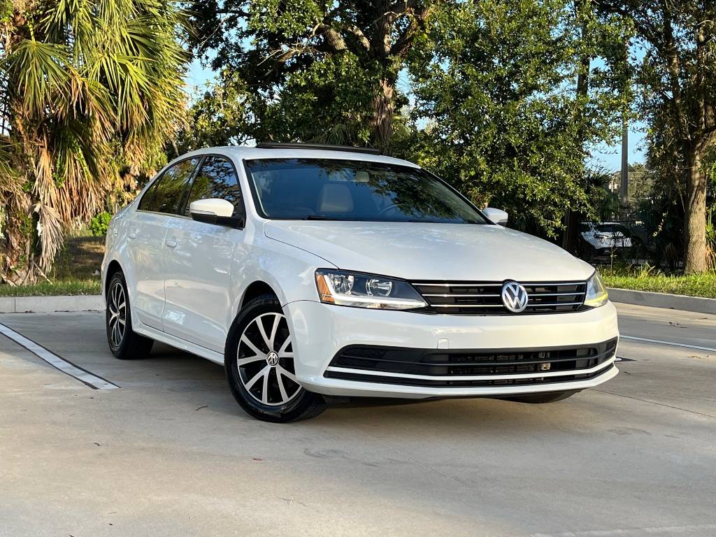 2017 Volkswagen Jetta 1.4T SE — Sedan — 115,251 mi — Tampa, FL