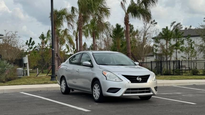 2019 Nissan Versa SV — Sedan — 108,476 mi — Tampa, FL