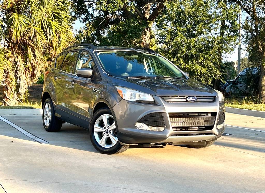 2014 Ford Escape SE — SUV — 77,536 mi — Tampa, FL