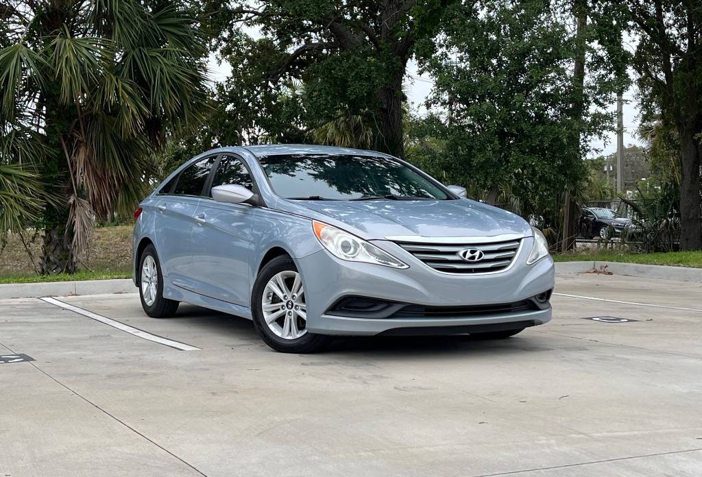 2014 Hyundai Sonata GLS — Sedan — 132,381 mi — Tampa, FL