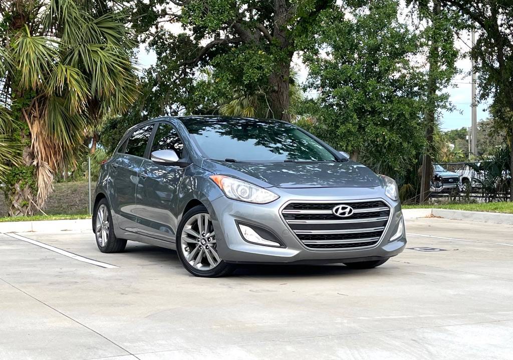 2016 Hyundai Elantra GT — Hatchback — 116,671 mi — Tampa, FL