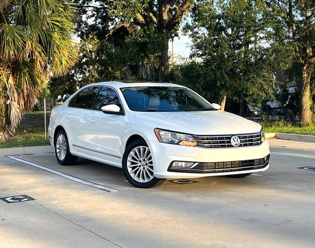 2016 Volkswagen Passat 1.8T SE — Sedan — 116,238 mi — Tampa, FL