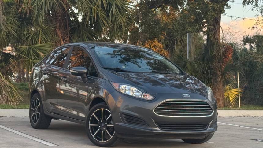 2019 Ford Fiesta SE — Sedan — 99,936 mi — Tampa, FL