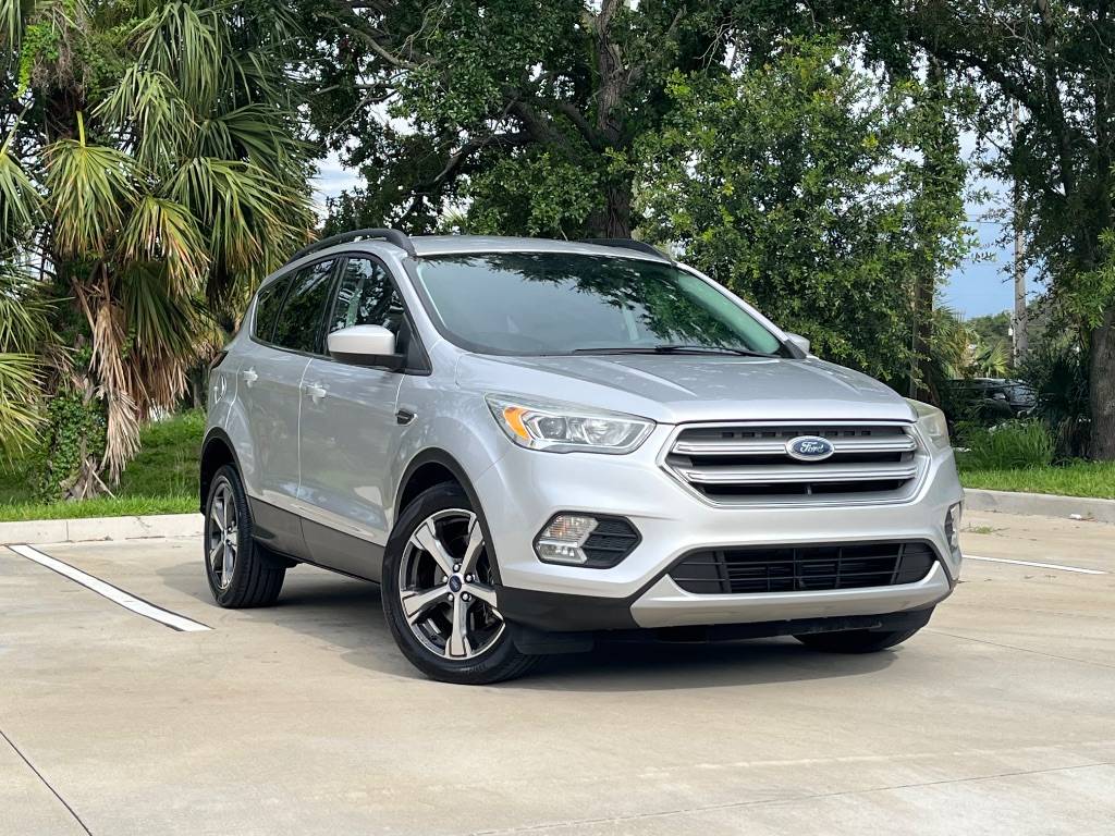 2017 Ford Escape SE — SUV — 106,247 mi — Tampa, FL