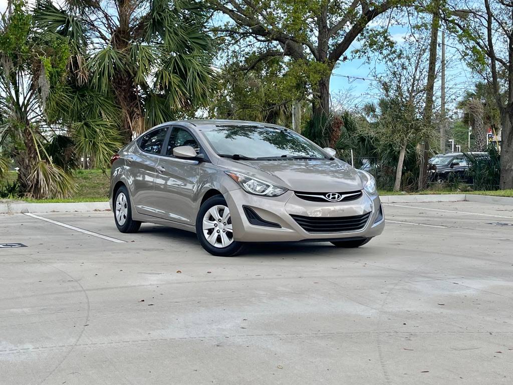 2016 Hyundai Elantra SE — Sedan — 80,364 mi — Tampa, FL