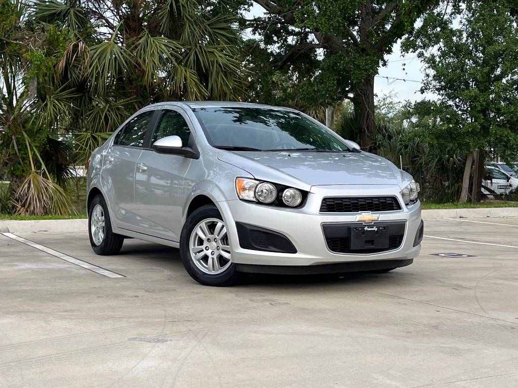2016 Chevrolet Sonic LT — Sedan — 116,527 mi — Tampa, FL
