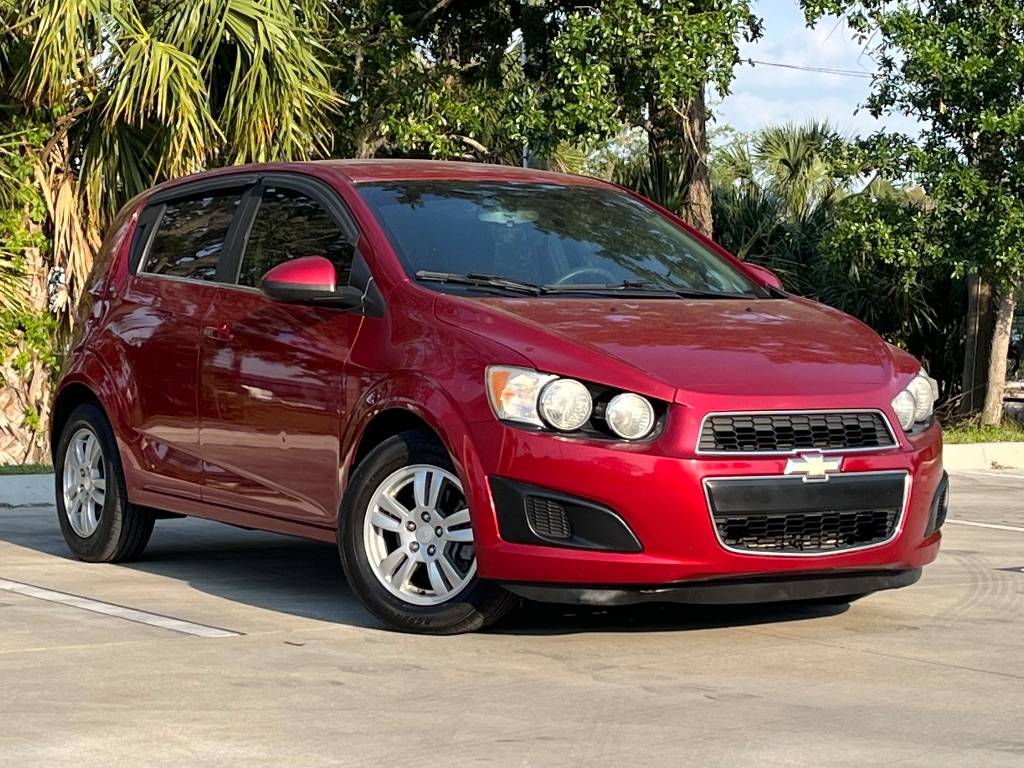 2015 Chevrolet Sonic LT — Hatchback — 71,462 mi — Tampa, FL