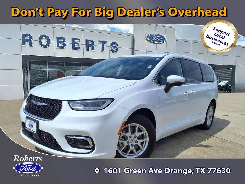 2023 Chrysler Pacifica Touring L — Minivan — 72,225 mi — Orange, TX