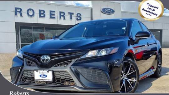 2022 Toyota Camry SE — Sedan — 60,376 mi — Orange, TX