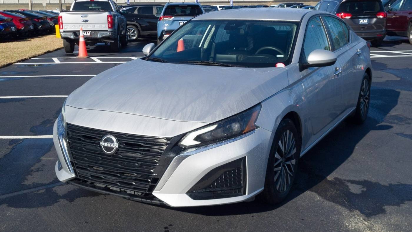 2023 Nissan Altima SV — Sedan — 52,305 mi — Lumberton, NC