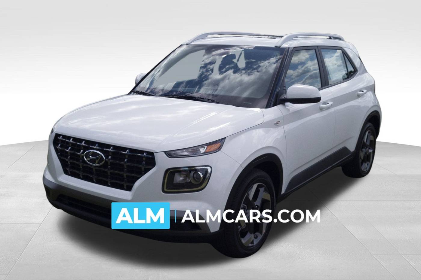 2025 Hyundai Venue SEL — SUV — 6,275 mi — Lumberton, NC
