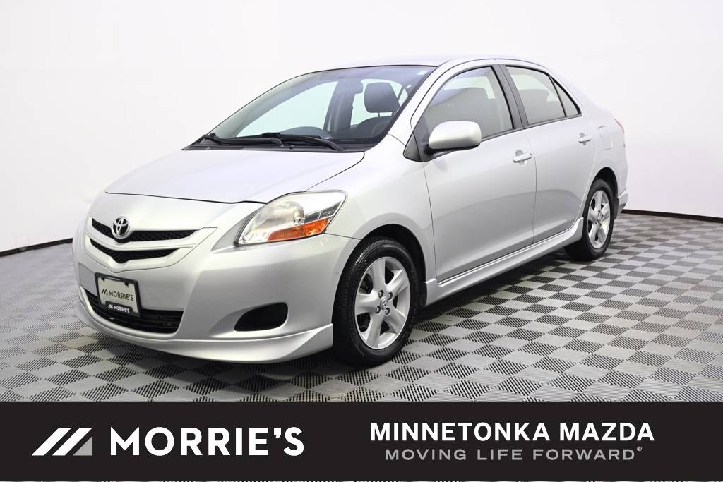 2007 Toyota Yaris Base — Sedan — 141,016 mi — Minnetonka, MN