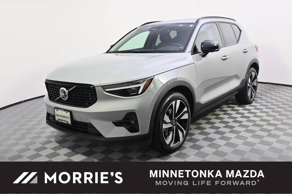 2025 Volvo XC40 Plus — SUV — 6,034 mi — Minnetonka, MN