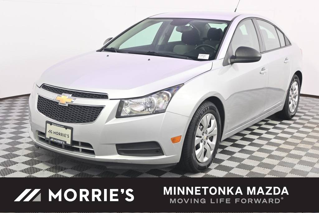 2014 Chevrolet Cruze LS — Sedan — 13,064 mi — Minnetonka, MN