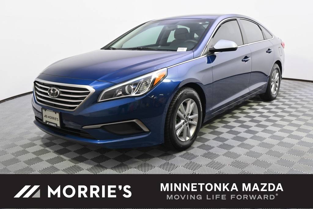 2016 Hyundai Sonata SE — Sedan — 66,757 mi — Minnetonka, MN