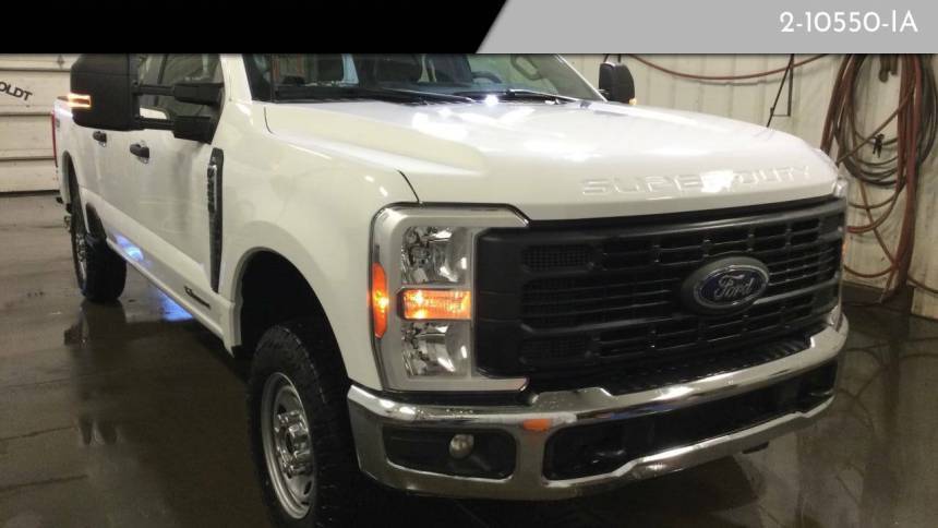 2023 Ford Super Duty F-250 XL — Pickup Truck — 13,714 mi — Fort Wayne, IN