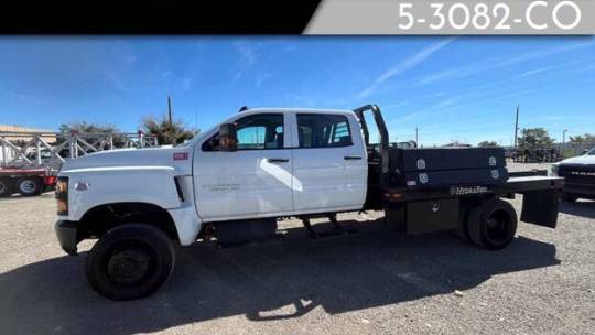 2022 Chevrolet Silverado MD LT — Chassis Cab Truck — 9,293 mi — Fort Wayne, IN