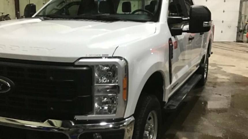 2023 Ford Super Duty F-250 XL — Pickup Truck — 45,165 mi — Fort Wayne, IN